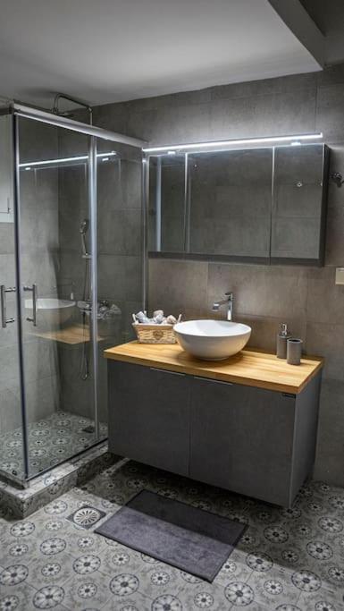 פרבזה Orfeas Apartment מראה חיצוני תמונה